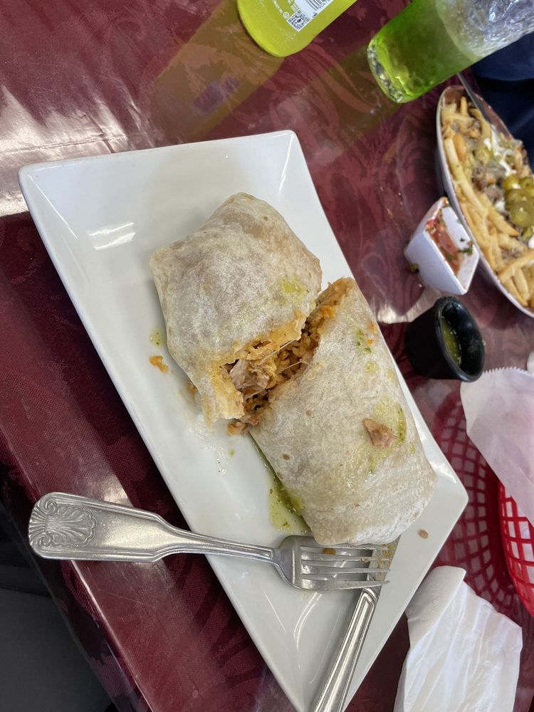 Food from Taqueria La Barca