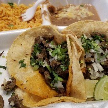 La Cabanita - Mexican Near Me - Brookfield, Illinois