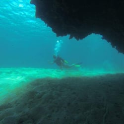 La Cueva Submarina