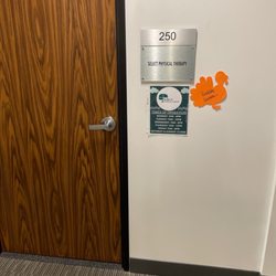 Select Physical Therapy - Fountain Valley - Entrance