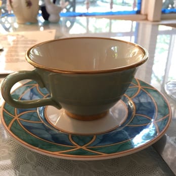 Tea Room - Desserts Near Me - Miami, Florida