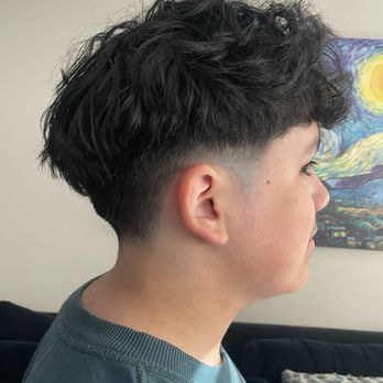 Aguilera's Barber Shop - Great Job we love it - Barbers Near Me - Los Angeles, California Aguilera's Barber Shop - Great Job we love it - Barbers Near Me - Los Angeles, California