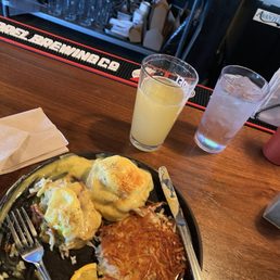 Eggs Benedict