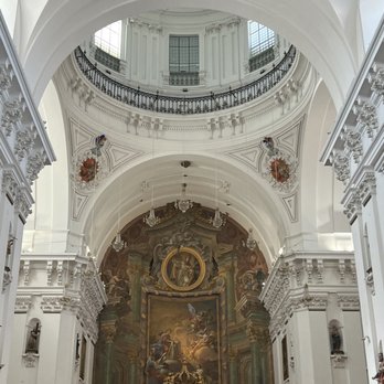 Iglesia de los Jesuitas - Churches Near Me - Toledo, TO