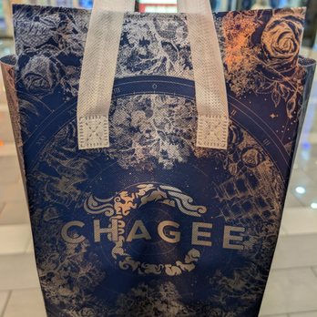 Chagee Modern Teahouse - neat packaging - Coffee & Tea Near Me - Culver City, California Chagee Modern Teahouse - neat packaging - Coffee & Tea Near Me - Culver City, California