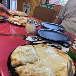 Rocky's Pizza House - Personal Alfredo (cheese only) pizza and two smalls to sample together.
