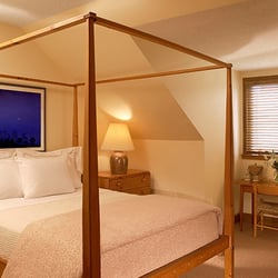 The New Harmony Inn Resort and Conference Center - Standard Room in Riverbend Building
