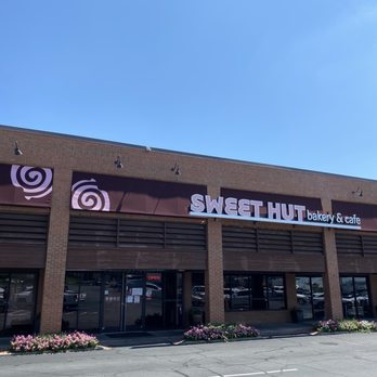 Sweet Hut Bakery & Cafe - Bakeries Near Me - Duluth, Georgia Sweet Hut Bakery & Cafe - Bakeries Near Me - Duluth, Georgia