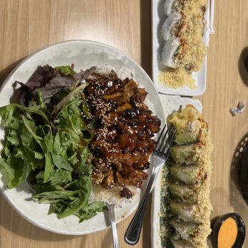 Bengee Sushi - Japanese Near Me - Jurupa Valley, California