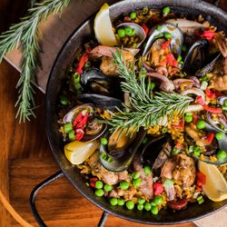 Olé Tapas Bar & Kitchen - Paell Valenciana