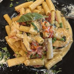 Special with shrimp and scallops