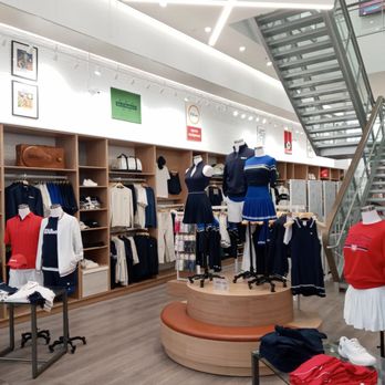 Wilson Flagship - Chicago - The Third Re-Location. - Sporting Goods Near Me - Chicago, Illinois