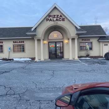 Pizza Palace - Front view of business - Ice Cream & Frozen Yogurt Near Me - Lititz, Pennsylvania Pizza Palace - Front view of business - Ice Cream & Frozen Yogurt Near Me - Lititz, Pennsylvania