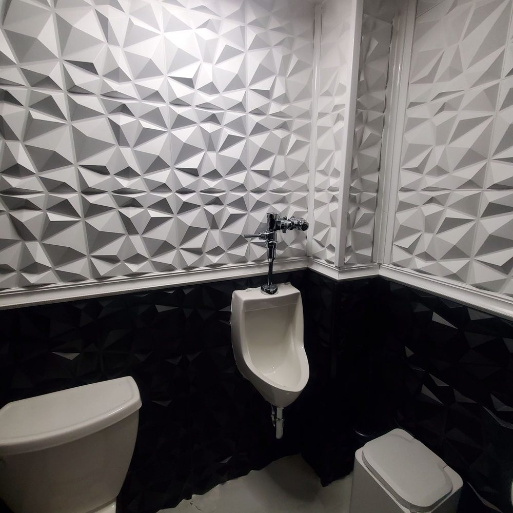 El Tipico Restaurant - Look at this new bathroom not sure what the backing on the walls is but going to find out looks great - Latin American Near Me - Nashua, New Hampshire El Tipico Restaurant - Look at this new bathroom not sure what the backing on the walls is but going to find out looks great - Latin American Near Me - Nashua, New Hampshire