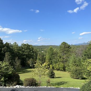 Butterfly Ridge Mountain Retreat - Bed & Breakfast Near Me Butterfly Ridge Mountain Retreat - Bed & Breakfast Near Me