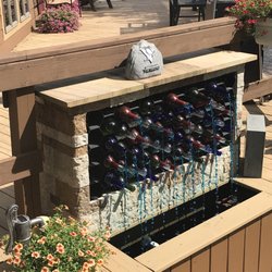 Three Dogs Vino - Blue wine fountain.