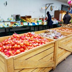 Gentile's Fruit Market - Gentile's -- interior