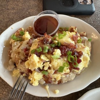 Goose Feathers Cafe & Bakery - JP J.P Deluxe - Breakfast & Brunch Near Me - Savannah, Georgia Goose Feathers Cafe & Bakery - JP J.P Deluxe - Breakfast & Brunch Near Me - Savannah, Georgia