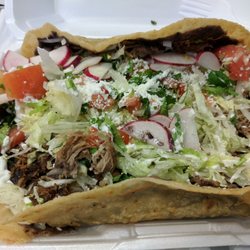 Tacos Y Quesadillas Mexico - Carnitas Huaraches. Yum.