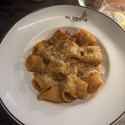 Al Dente - Paccheri al Ragú