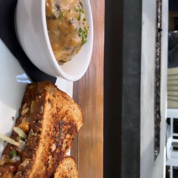 SunCafe - GRILLED CHEESE SANDWICH WITH SIDE DISH (Side Mashed Potatoes with Gravy) - Vegan Near Me - Studio City, California SunCafe - GRILLED CHEESE SANDWICH WITH SIDE DISH (Side Mashed Potatoes with Gravy) - Vegan Near Me - Studio City, California