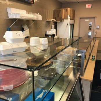 Mr Jerk - a view of the counter area of a restaurant - Caribbean Near Me - North York, Ontario