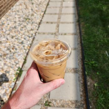 Blue Mind Coffee Roasting - Iced Honeycomb Latte - Coffee Roasteries Near Me - Indianapolis, Indiana Blue Mind Coffee Roasting - Iced Honeycomb Latte - Coffee Roasteries Near Me - Indianapolis, Indiana