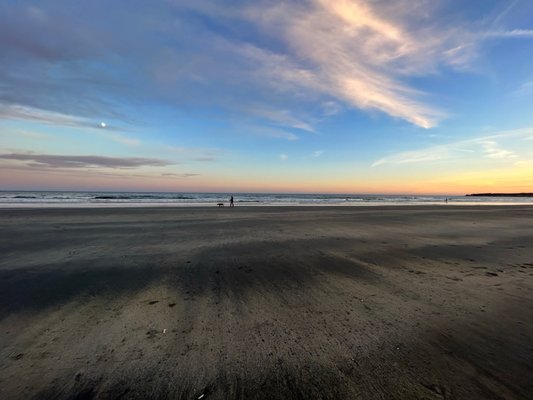 Stones Throw Hotel and Restaurant by null