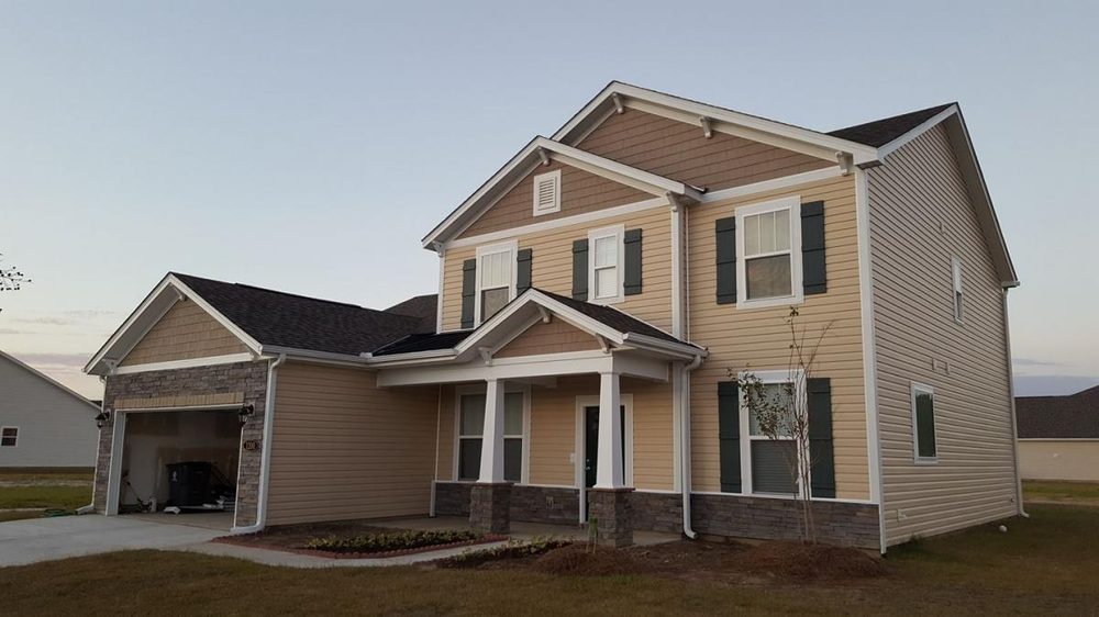 Slide of Extreme Seamless Gutters