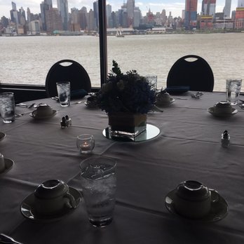 Chart House - Seafood Near Me - Weehawken, New Jersey