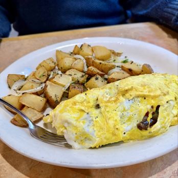 The Coffee Mill & Bakery - Veggie Omelette - Coffee & Tea Near Me - Oakland, California The Coffee Mill & Bakery - Veggie Omelette - Coffee & Tea Near Me - Oakland, California