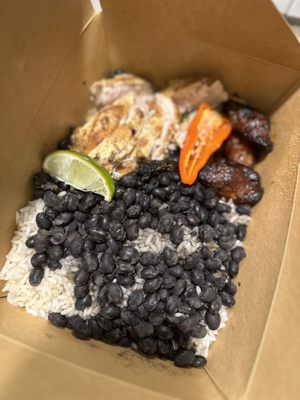 Bodega on Central by null