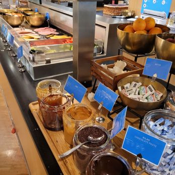KLM Lounge 25 C Terminal - Airport Lounges Near Me - Schiphol, New Hampshire