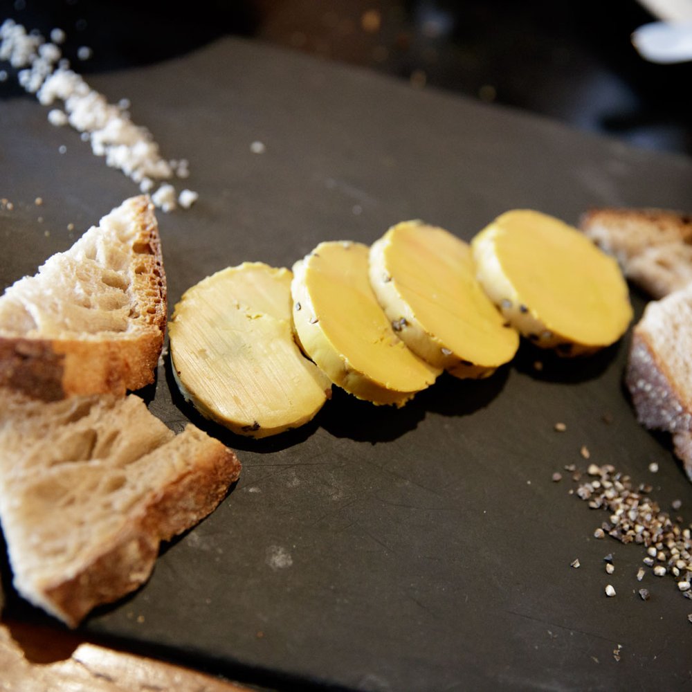 Le Primerose - Foie gras maison, Pain poilane 11,90 EUR - Brasseries Near Me - Paris, 75 Le Primerose - Foie gras maison, Pain poilane 11,90 EUR - Brasseries Near Me - Paris, 75