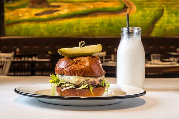 FARM TO BURGER by null