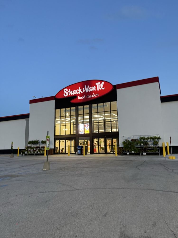 STRACK AND VAN TIL - Updated February 2026 - 30 Photos & 18 Reviews ...