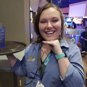 Main Event Shenandoah - This server was super helpful today.we were about to leave bc it took 30 min for food and drinks. - Bowling Near Me - Shenandoah, Texas