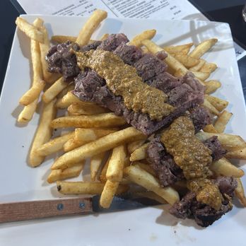 Skyline Sports Bar - 6. Steak Frites - Salad Near Me - Front Royal, Virginia Skyline Sports Bar - 6. Steak Frites - Salad Near Me - Front Royal, Virginia