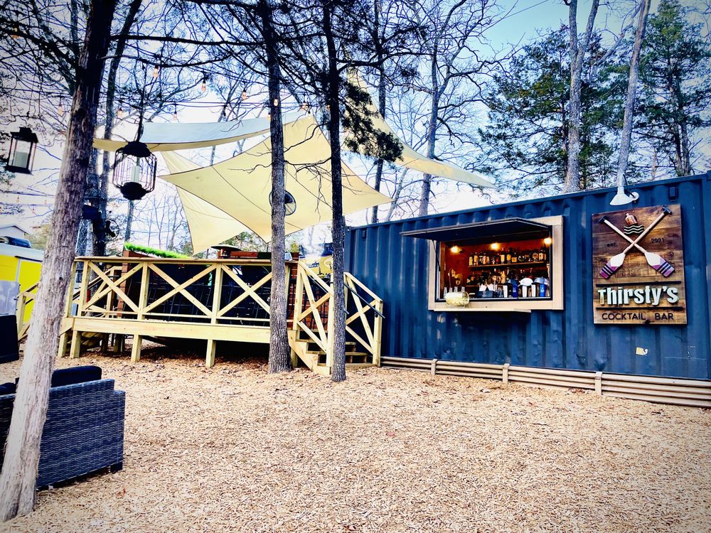 THIRSTY’S COCKTAIL BAR Updated May 2024 10 Photos 265 Stillwater