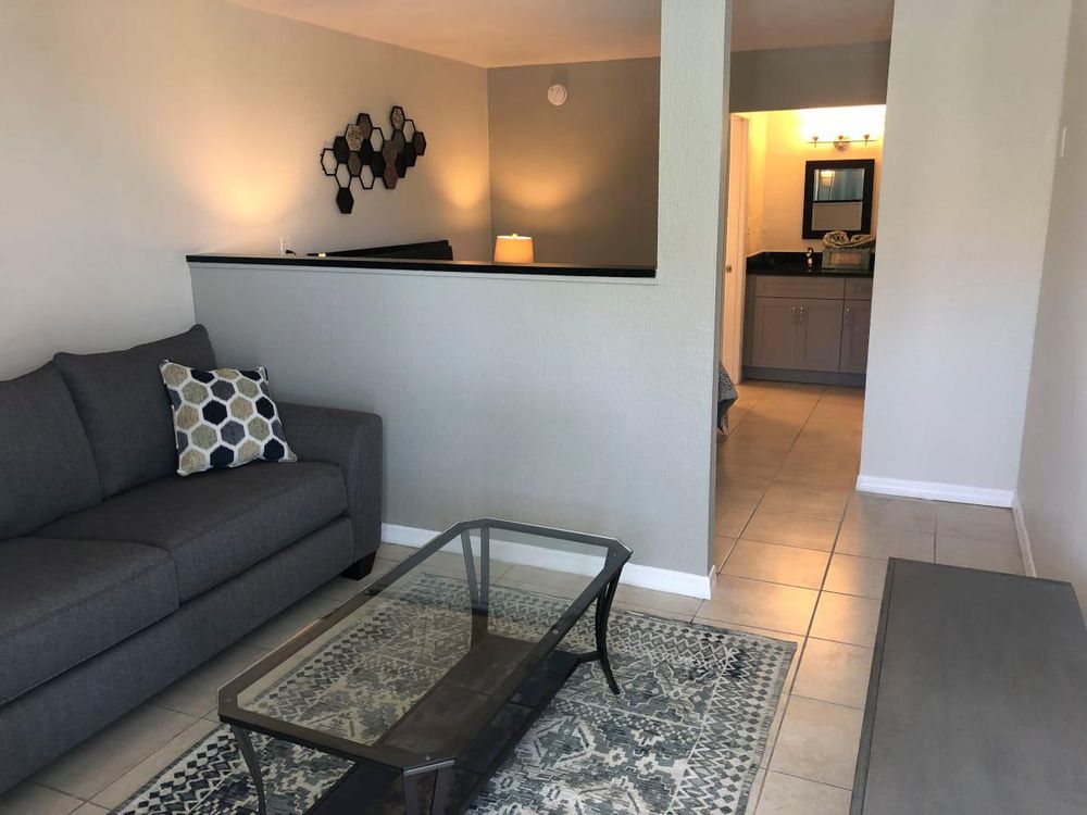 COLONIAL DRIVE APARTMENTS Updated August 2024 3330 W Colonial Dr