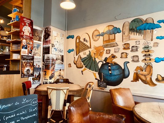 Le Loir dans La Théière by null