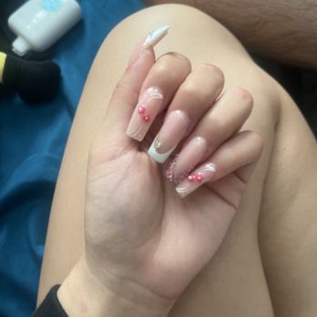 Lavish Nails & Lashes - Nail Salons Near Me - San Jose, California Lavish Nails & Lashes - Nail Salons Near Me - San Jose, California