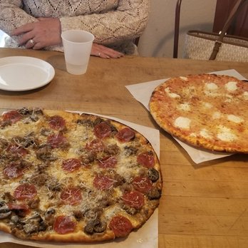 The Place - Pies - Pizza Near Me - Placerville, California