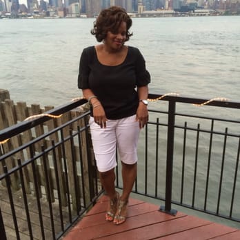 Chart House - @ the Chart House - Seafood Near Me - Weehawken, New Jersey Chart House - @ the Chart House - Seafood Near Me - Weehawken, New Jersey