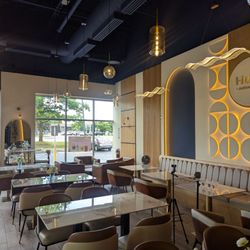 Hubb Artisan Cafe - Interior