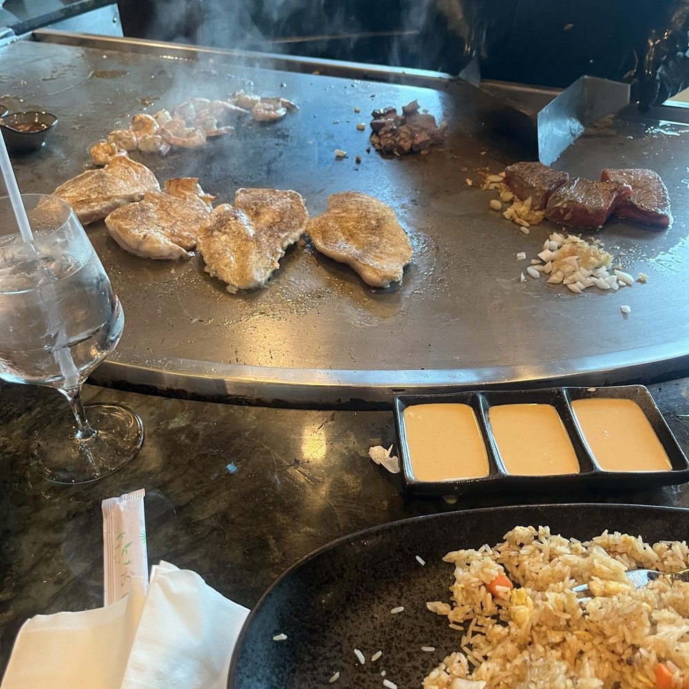 Tien - Chicken, shrimp, steak on the grill - Sushi Bars Near Me - Biloxi, Mississippi Tien - Chicken, shrimp, steak on the grill - Sushi Bars Near Me - Biloxi, Mississippi
