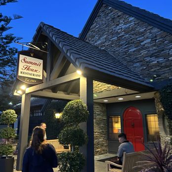 Summit House - Outside - Steakhouses Near Me - Fullerton, California