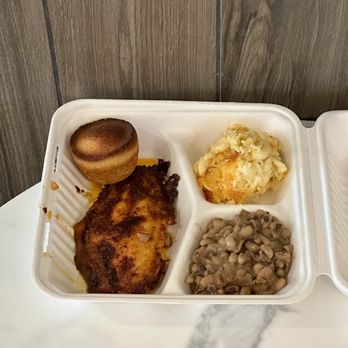 Paschal's - Catfish Dinner with macaroni and cheese, black-eyed peas, & cornbread muffin - Southern Near Me - Atlanta, Georgia Paschal's - Catfish Dinner with macaroni and cheese, black-eyed peas, & cornbread muffin - Southern Near Me - Atlanta, Georgia