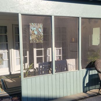 Steve McKenzie's Painting - Sunroom - Painters Near Me - Mentone, California Steve McKenzie's Painting - Sunroom - Painters Near Me - Mentone, California
