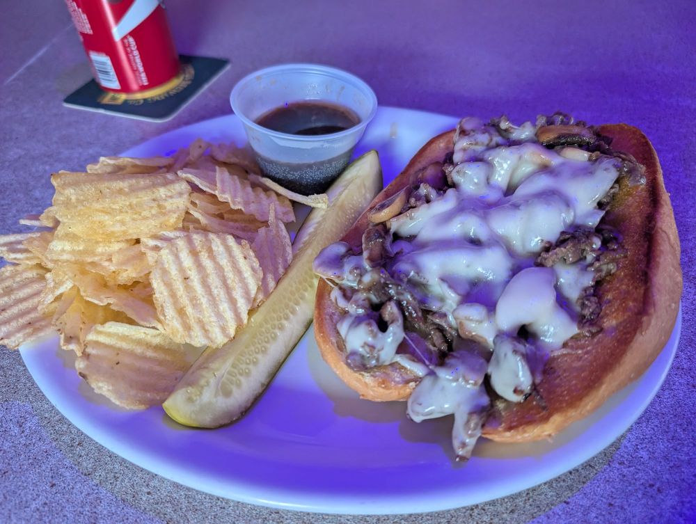 Mink Farm Tavern Logo